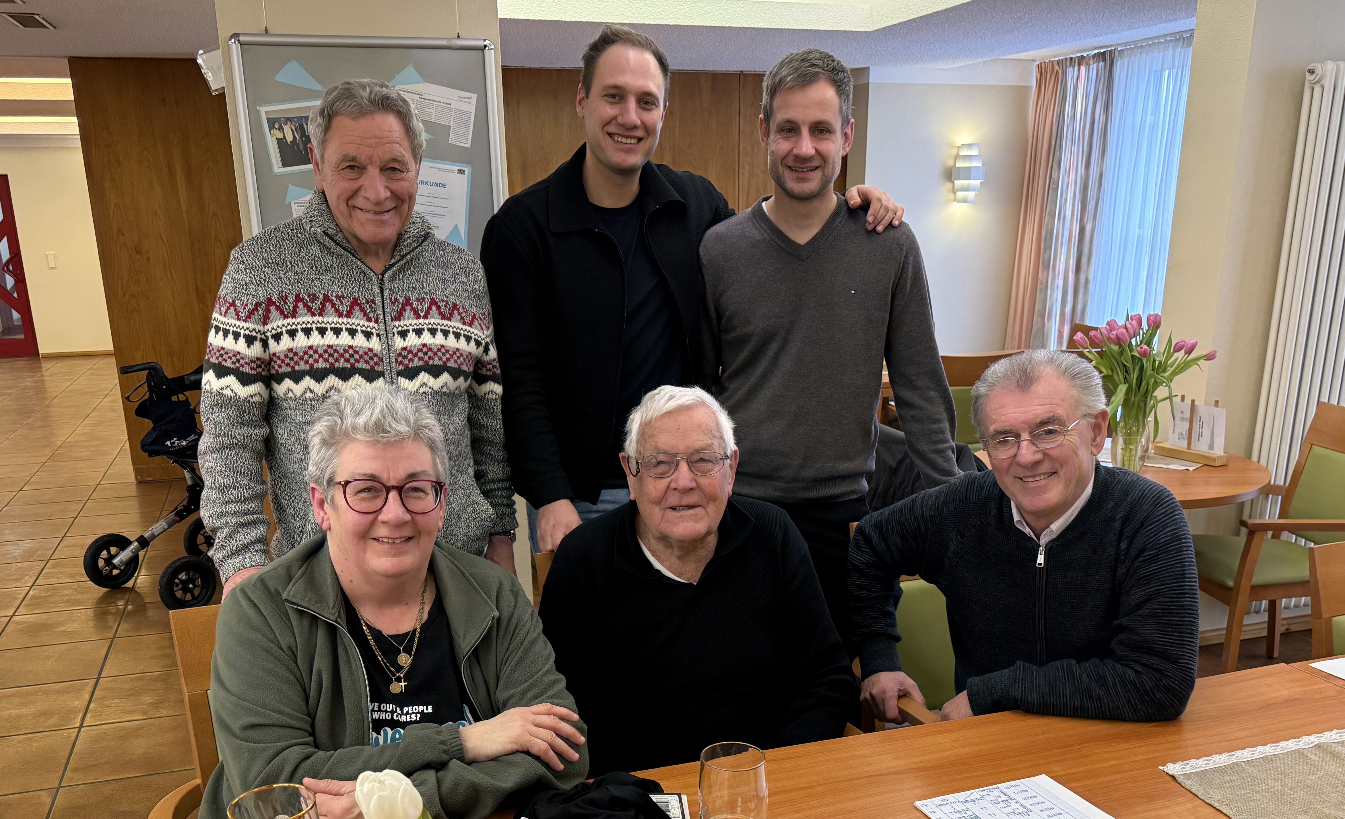 Gemeinsame Rückblicke und große Freude: Zum 90. Geburtstag von Hans Thurner